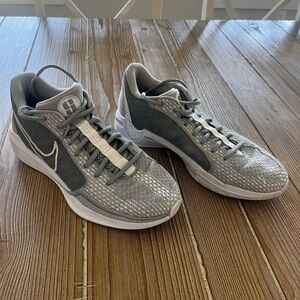 Sabrina 1 Grey